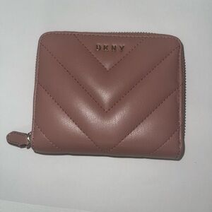 DKNY Vela Chevron Mauve Pink Zip-around Wallet